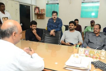 London Babulu Movie Team at KBN College Vijayawada